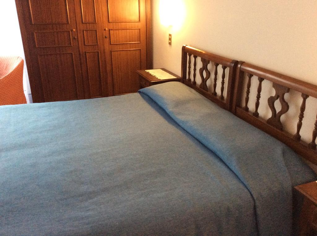 Hotel Nuovo Suisse Алассио Экстерьер фото